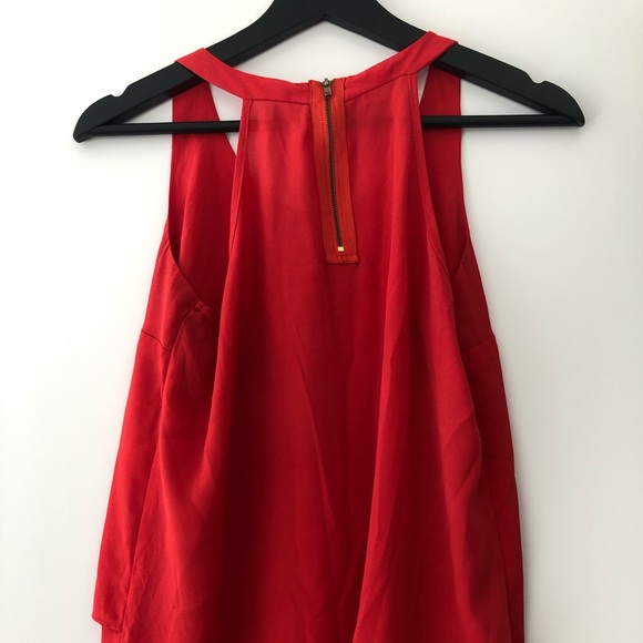 Reddish orange crepe polyester tank - Picture 2 of 3